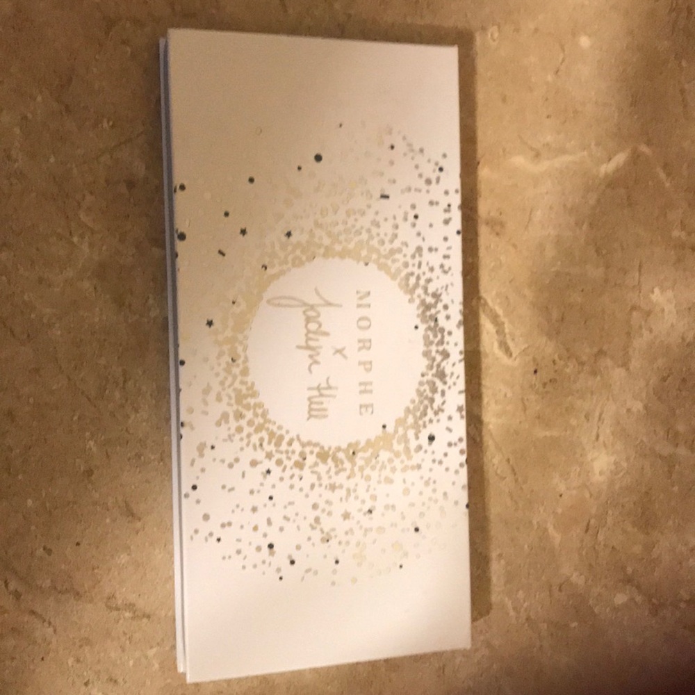 Jaclyn Hill dark magic